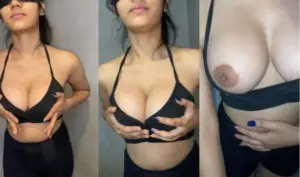 Viral Marks Girl Show Her Boobs