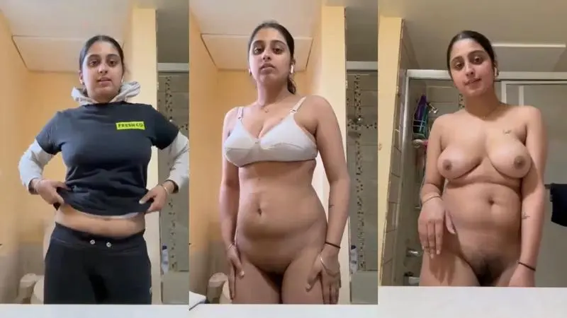 Punjabi sexy girl striping and show her ass hole